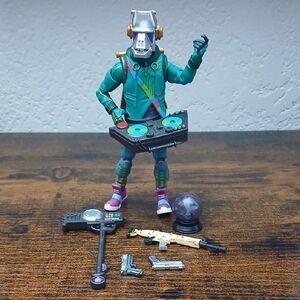 Fortnite Legendary Series DJ Yonder 6" Action Figure with Accessories 8pc